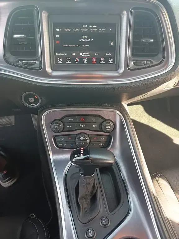 Używany Dodge Challenger 377 KM (277 kW) 2018 Szary Coupe