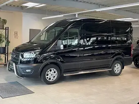 Second-hand Ford Transit Trend 170 CP (125 kW) 2021 Negru Berlinǎ