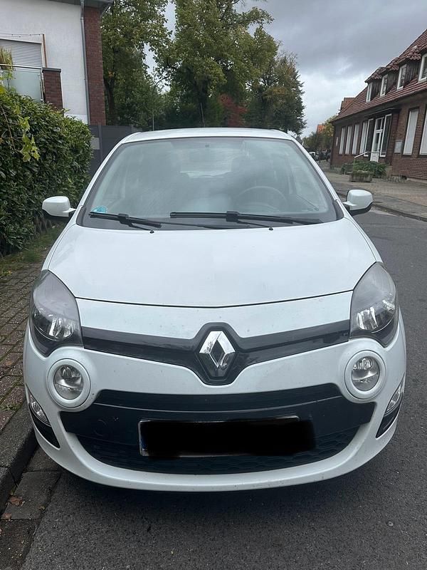Weiß Gebraucht 2012 Renault Twingo Kleinwagen | 2.400 € (Fairer Preis) - Bild 1/4