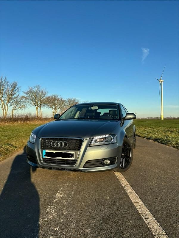 Gebraucht Audi A3 Sportback 160 PS (117 kW) 2009 Grau Kleinwagen
