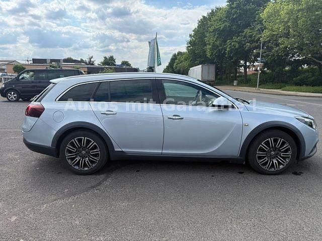 Gebraucht Opel Insignia Country Tourer Basis 194 PS (142 kW) 2015 Silber Kombi