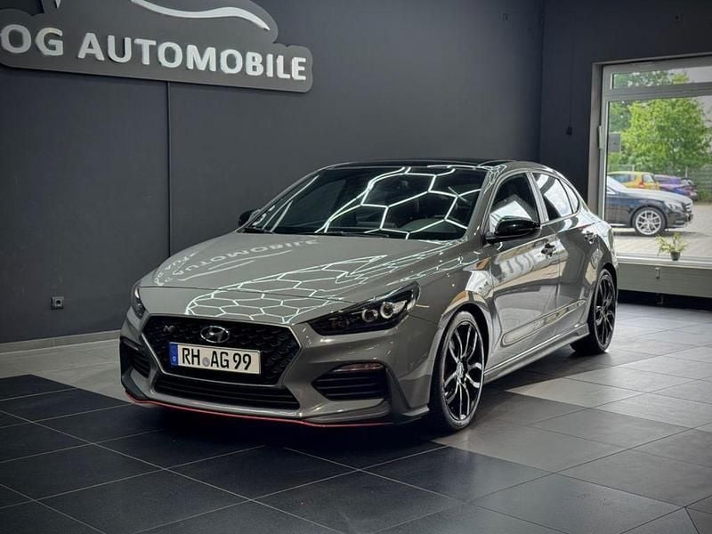 Grau Gebraucht 2020 Hyundai i30 N Performance Limousine | 18.990 € (Guter Preis) - Bild 1/4
