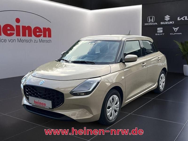 Gebraucht Suzuki Swift Club 83 PS (61 kW) 2025 Beige Limousine