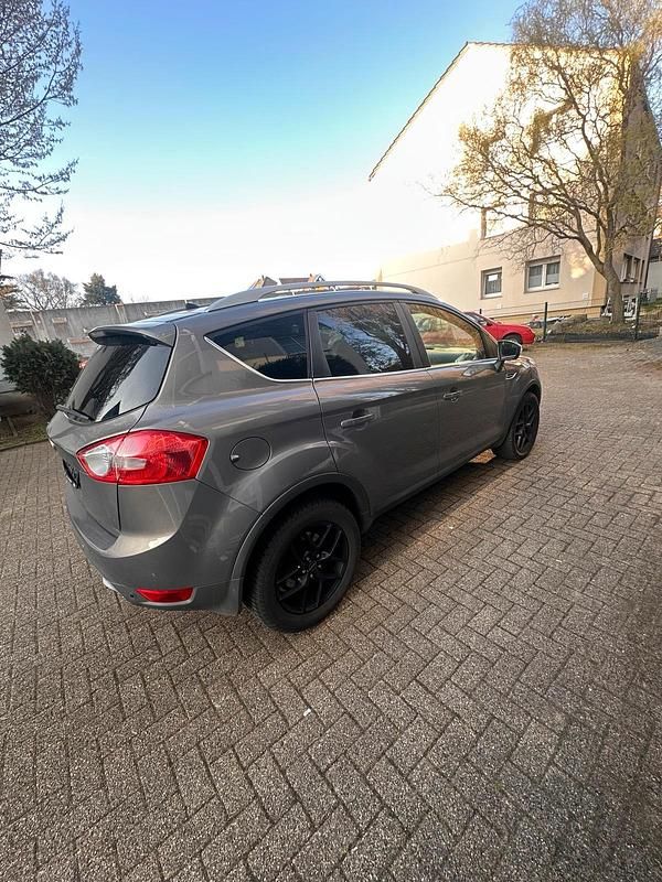 Gebraucht Ford Kuga 163 PS (119 kW) 2012 SUV