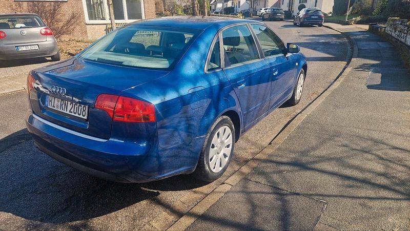 Gebraucht Audi A4 140 PS (102 kW) 2007 Blau Limousine