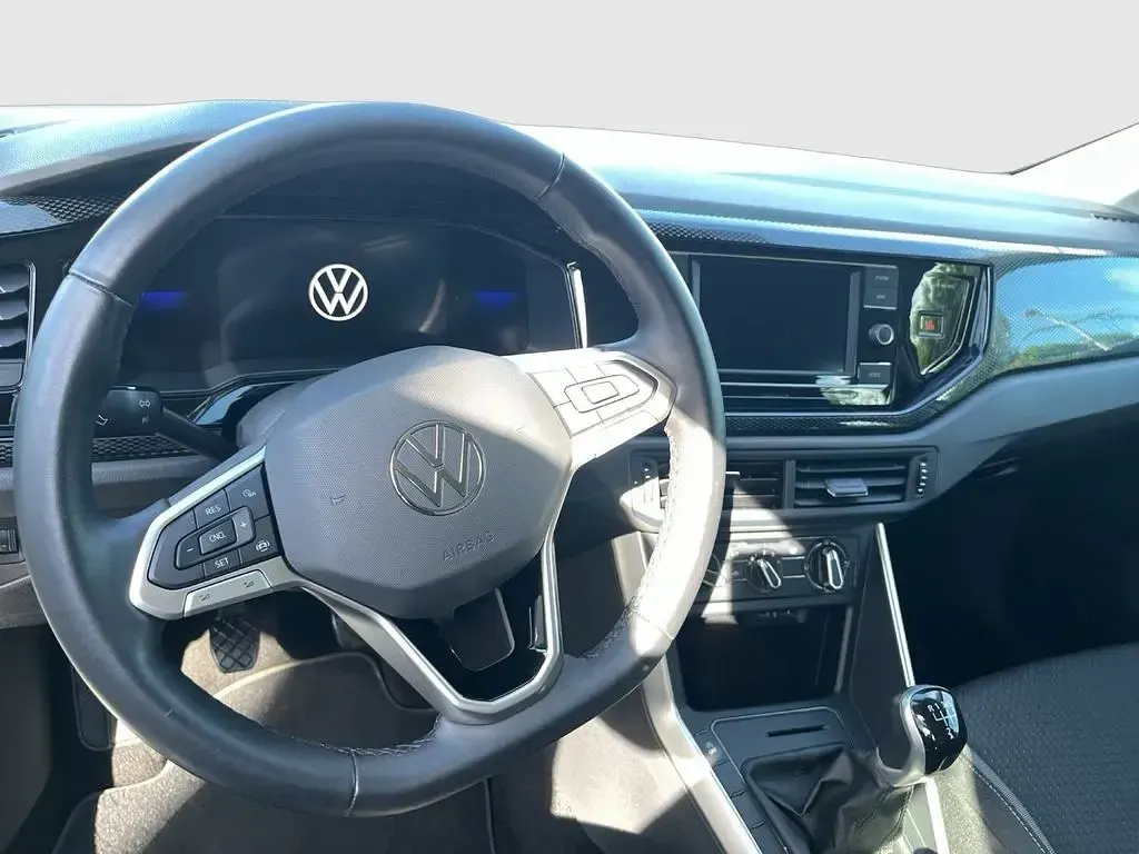 Gebraucht VW Polo Life 80 PS (58 kW) 2023 Weiß Kleinwagen