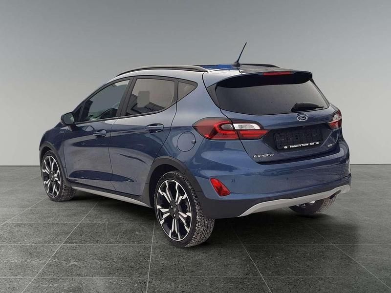 Gebraucht Ford Fiesta Active X 125 PS (91 kW) 2023 Chromablau metallic Limousine