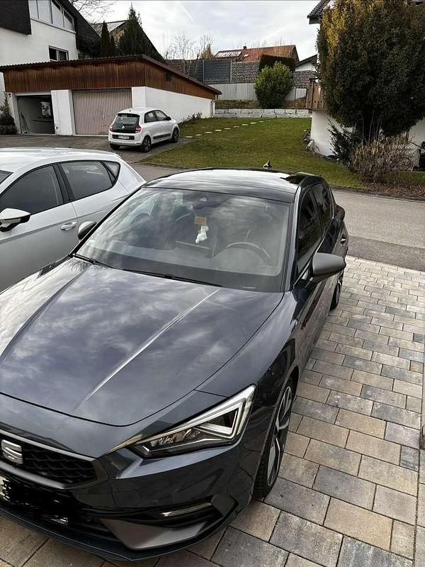 Gebraucht Seat Leon FR 150 PS (110 kW) 2021 Grau Kleinwagen