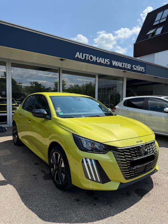 Gelb Gebraucht 2025 Peugeot e-208 Allure Kleinwagen | 37.900 € - Bild 1/4