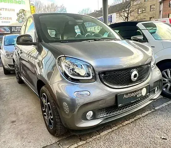 Occasion Smart ForFour 200 ch (147 kW) 2015 Noir Citadine