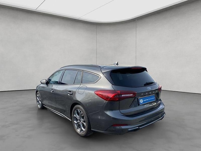 Gebraucht Ford Focus ST-Line X 116 PS (85 kW) 2025 Magnetic metallic Kombi