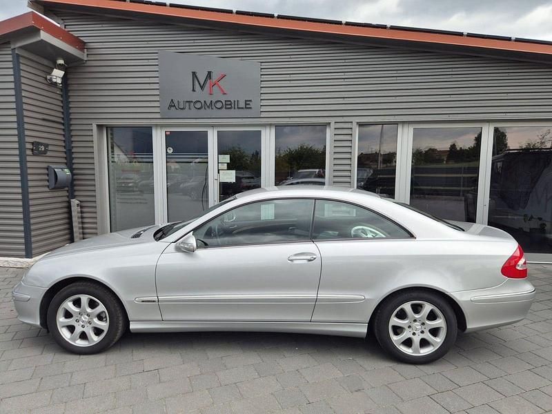 Gebraucht Mercedes CLK320 218 PS (160 kW) 2004 Silber Coupé