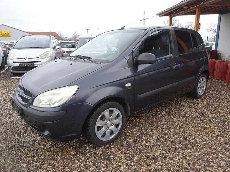 Blau Gebraucht 2006 Hyundai Getz Kleinwagen | 750 € (Superpreis) - Bild 1/4