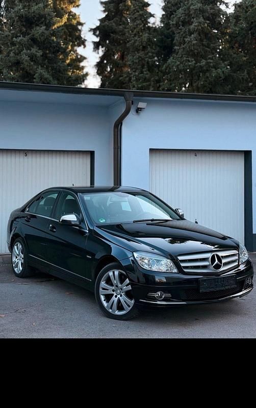 Andere farben Gebraucht 2008 Mercedes C320 Limousine | 6.400 € (Guter Preis) - Bild 1/4