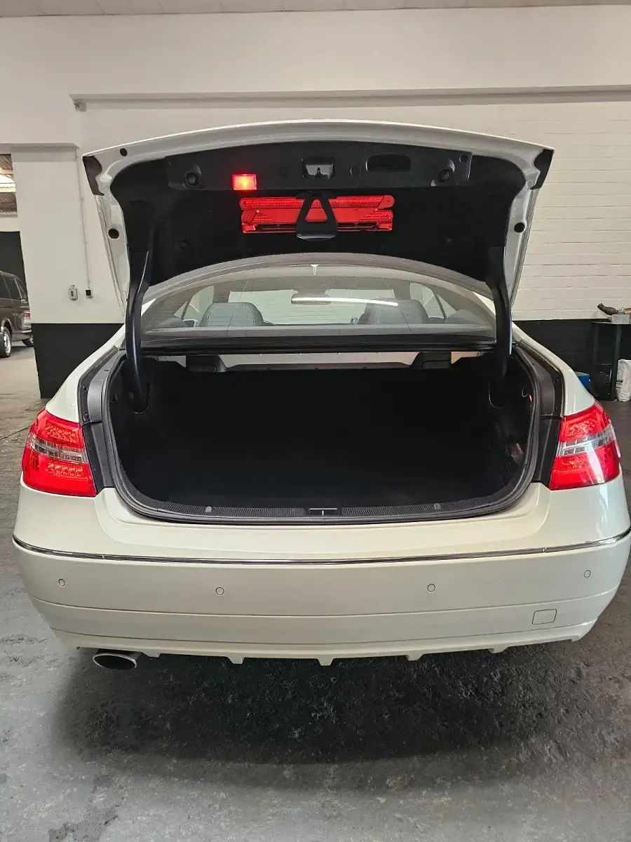 Gebraucht Mercedes E220 170 PS (125 kW) 2012 Coupé