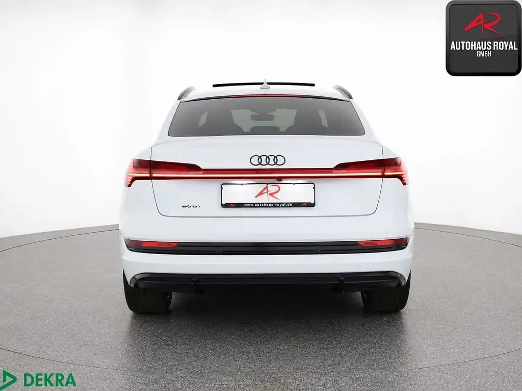 Gebraucht Audi e-tron Sportback S-Line 230 kW (313 PS) 2023 Weiß SUV