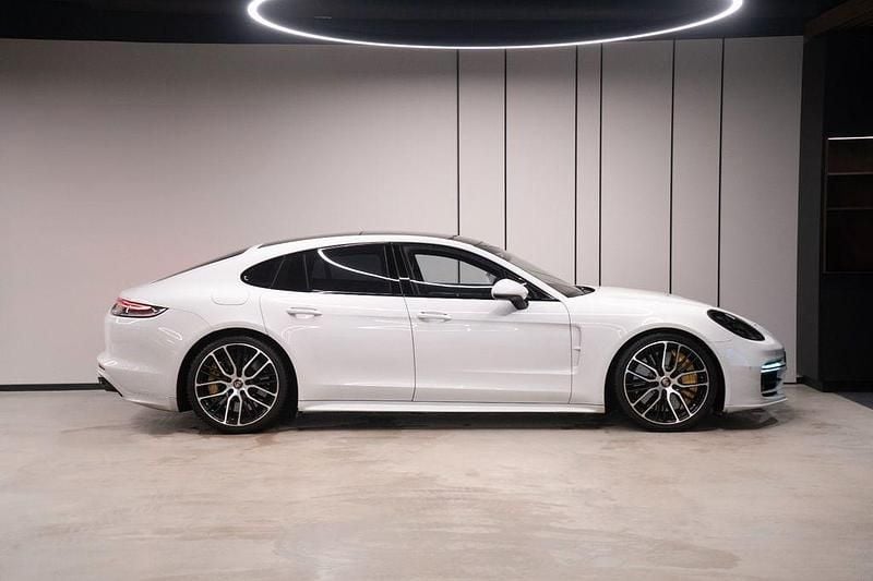 Gebraucht Porsche Panamera Turbo S 630 PS (463 kW) 2021 Weiß Kleinwagen