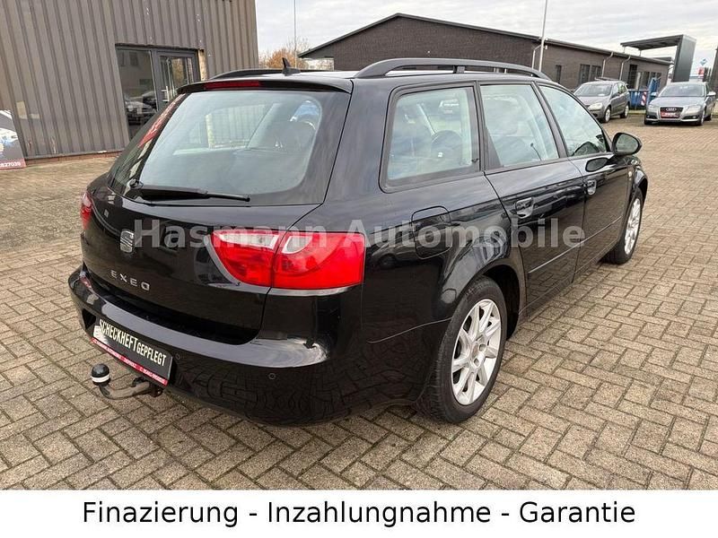 Gebraucht Seat Exeo Style 143 PS (105 kW) 2011 Schwarz Limousine