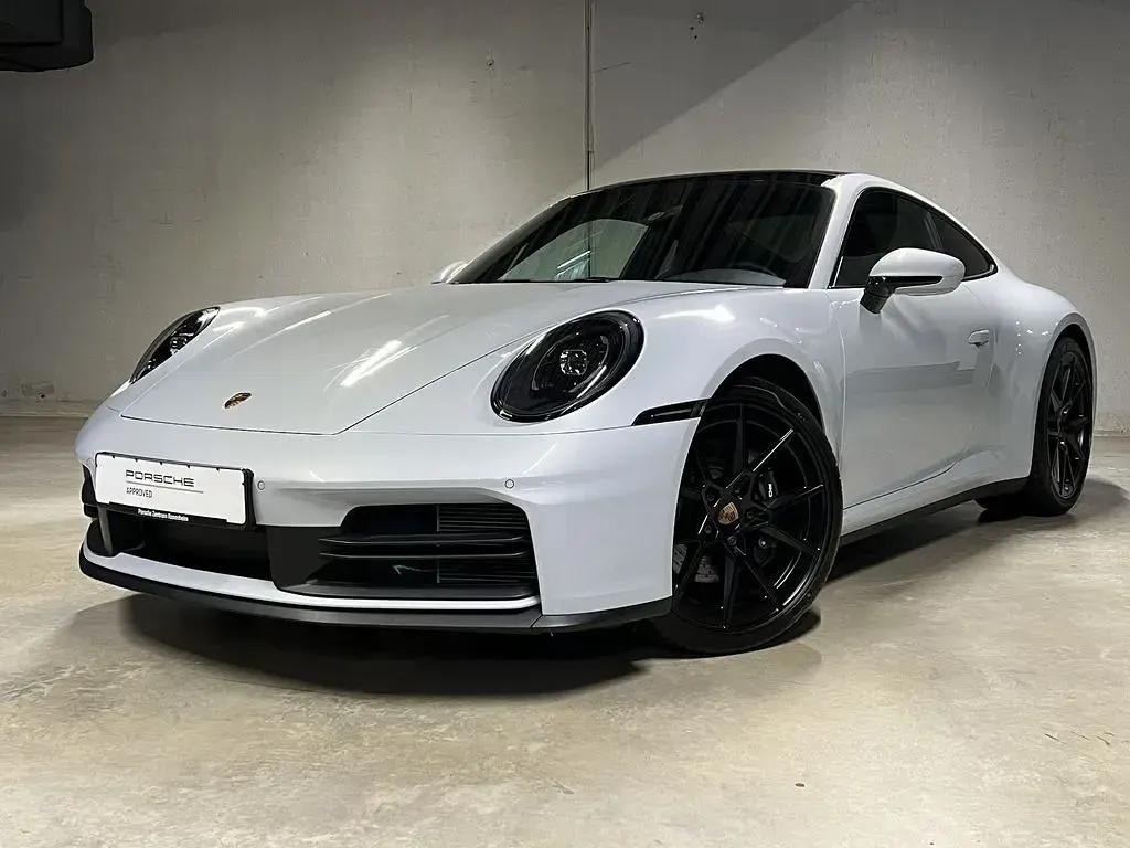 Gebraucht Porsche 911 Carrera 394 PS (289 kW) 2024 Eisgraumetallic Coupé
