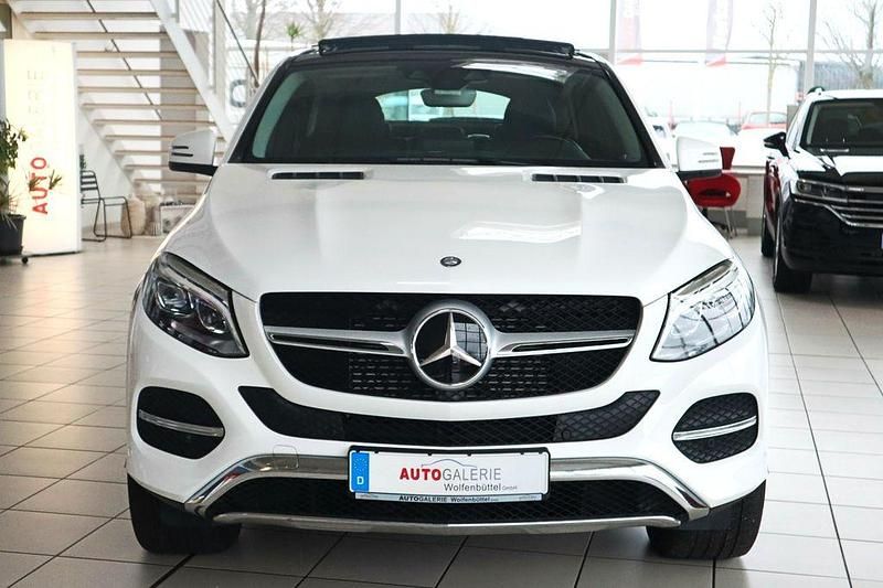 Gebraucht Mercedes GLE350 258 PS (189 kW) 2016 Weiß Coupé