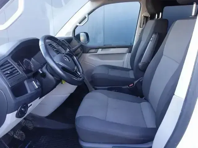 Second-hand VW Transporter R 150 CP (110 kW) 2020 Alb Van