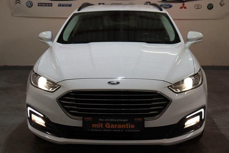 Gebraucht Ford Mondeo Titanium 150 PS (110 kW) 2020 Weiß Limousine