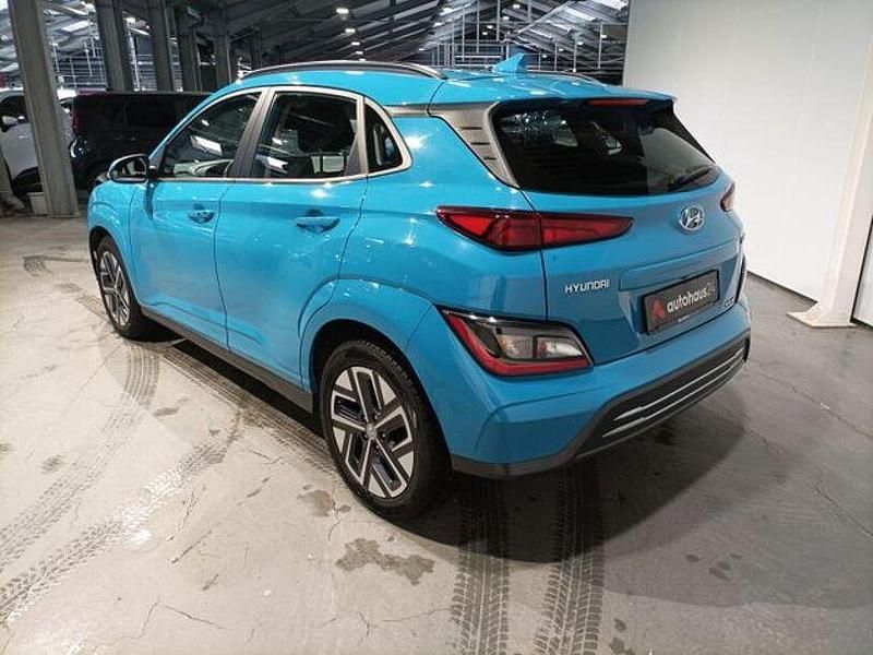 Gebraucht Hyundai Kona Select 150 kW (204 PS) 2022 Blau SUV