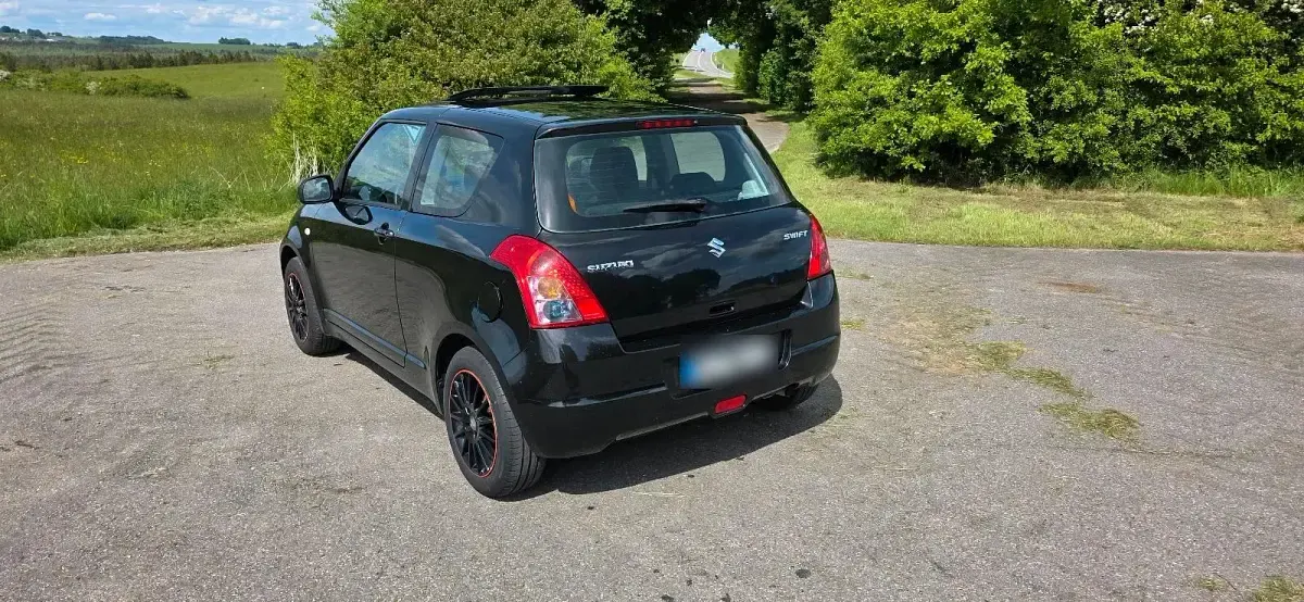 Gebraucht Suzuki Swift 95 PS (69 kW) 2009 Schwarz Kleinwagen