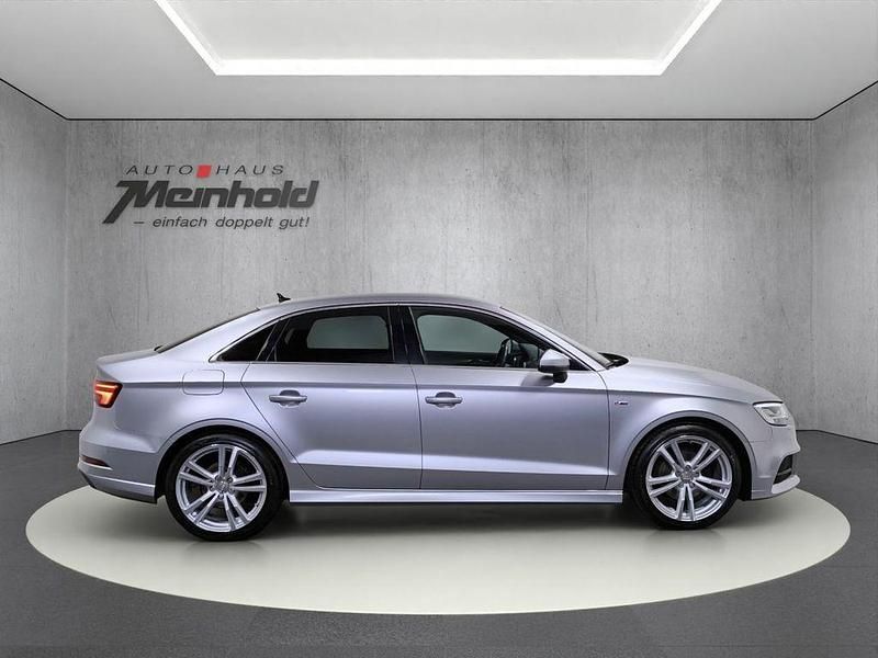 Gebraucht Audi A3 S-Line 116 PS (85 kW) 2019 Silber Limousine