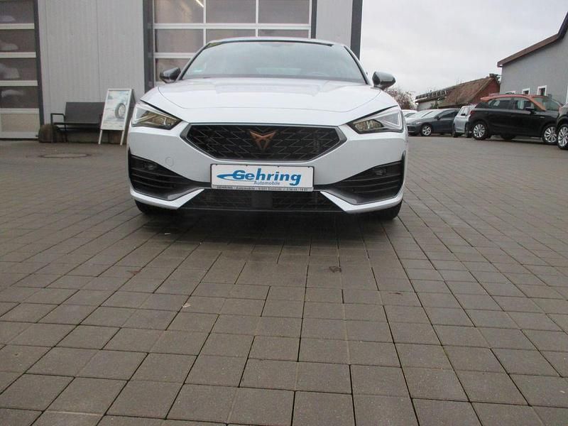 Gebraucht Cupra Leon VZ 300 PS (220 kW) 2022 Weiß Limousine