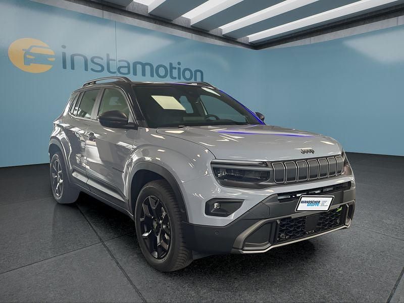 Neu Jeep Avenger 145 PS (106 kW) 2025 Grau SUV