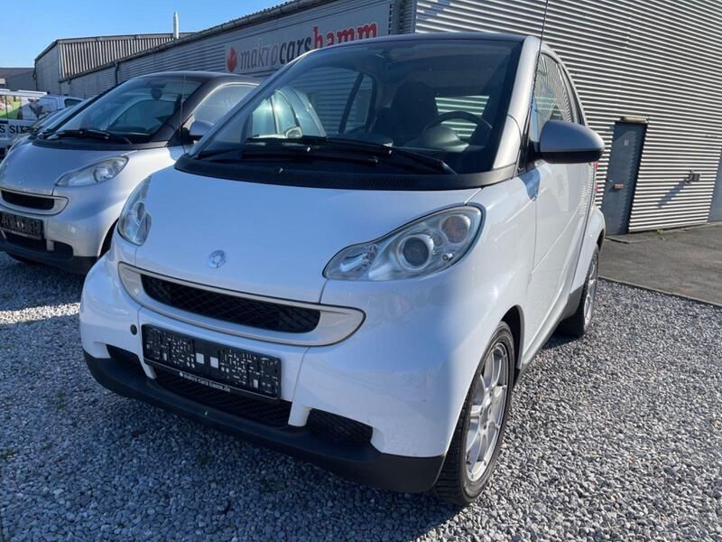 Weiß Gebraucht 2007 Smart ForTwo Coupé Passion Coupé | 4.500 € (Fairer Preis) - Bild 1/4