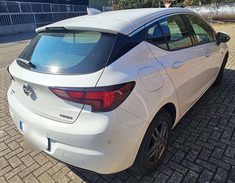 Gebraucht Opel Astra Innovation 150 PS (110 kW) 2018 Weiß Limousine