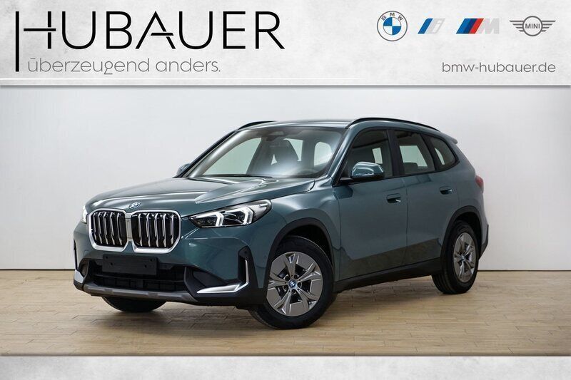 Grün Gebraucht 2023 BMW iX1 SUV | 37.690 € (Superpreis) - Bild 1/4