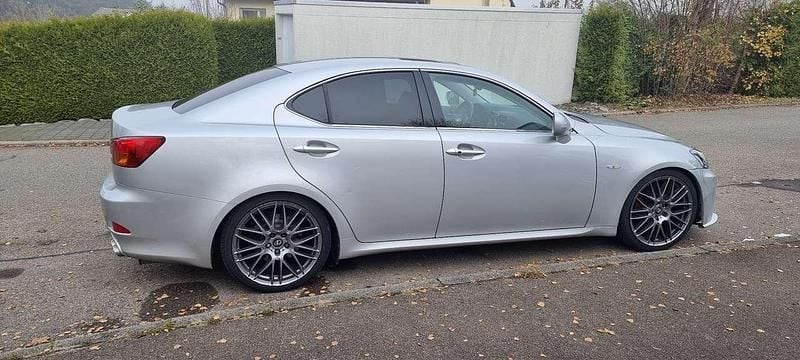 Gebraucht Lexus IS220d 177 PS (130 kW) 2007 Silber Limousine
