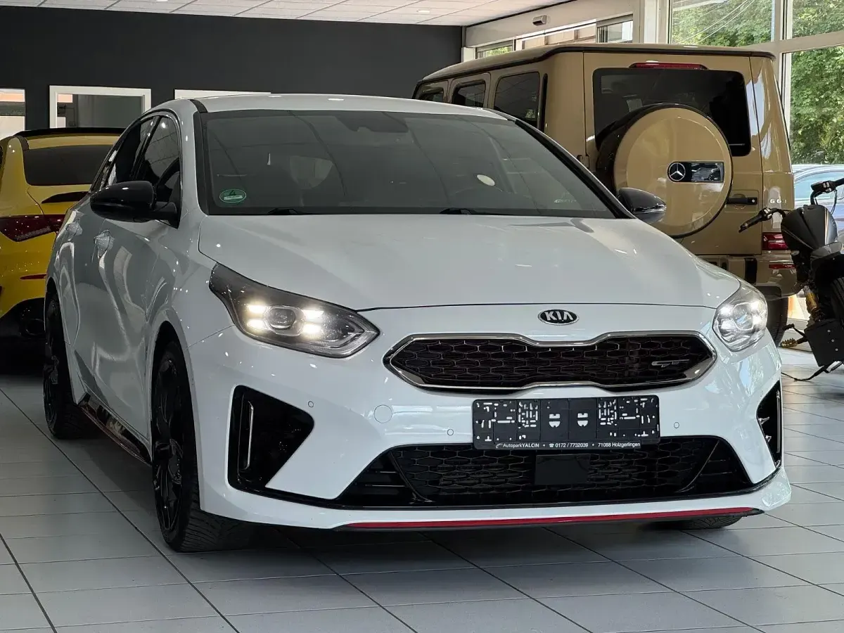 Gebraucht Kia ProCeed GT-Line 204 PS (150 kW) 2020 Weiß Kombi