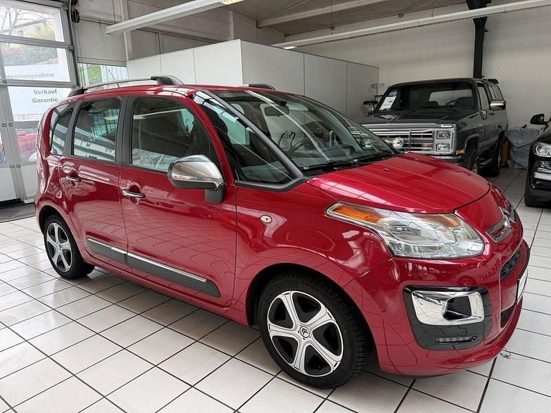 Gebraucht Citroën C3 Picasso SELECTION 95 PS (69 kW) 2016 Lackierung rot rubi/metallicl Van / Kleinbus