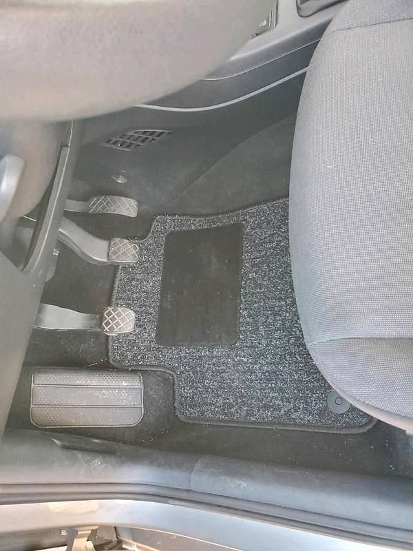 Second-hand VW up! 60 CP (44 kW) 2019 Gri Hatchback