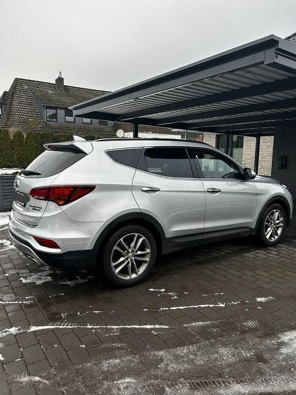 Gebraucht Hyundai Santa Fe Premium 200 PS (147 kW) 2016 Grau SUV