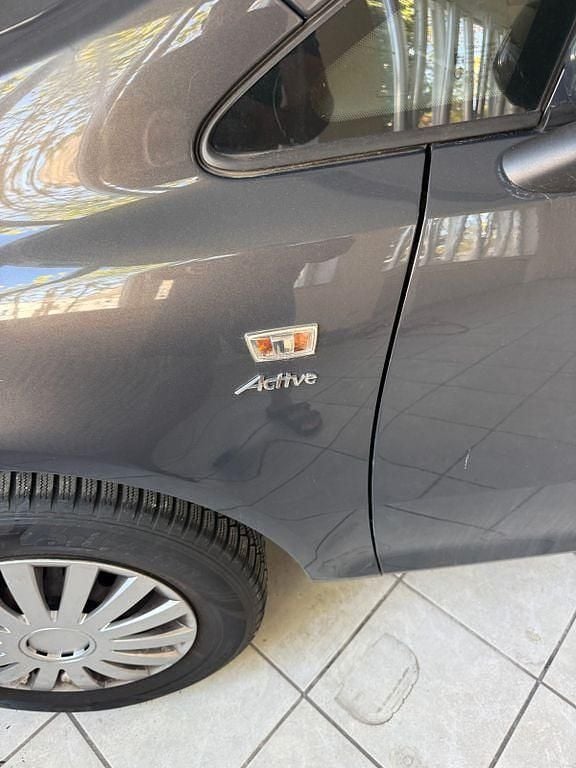 Second-hand Opel Corsa Active 87 CP (63 kW) 2013 Gri Hatchback