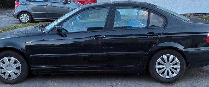 Gebraucht BMW 316 116 PS (85 kW) 2002 Schwarz Limousine