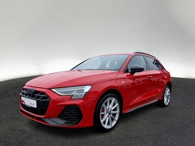 Usata Audi A3 Sportback e-tron S-Line 272 CV (200 kW) 2025 Rosso Utilitaria