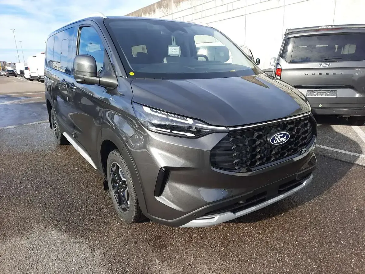Neu Ford Tourneo Active 170 PS (125 kW) 2026 Magneticgrau Van / Kleinbus
