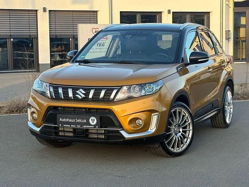 Gebraucht Suzuki Vitara 140 PS (102 kW) 2019 Gelb SUV