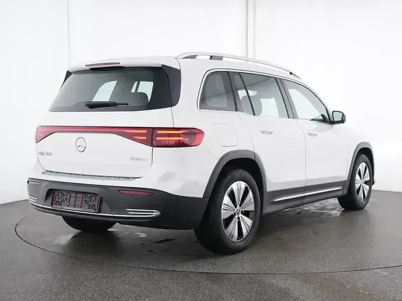 Gebraucht Mercedes EQB300 Progressive 167 kW (228 PS) 2025 Weiß SUV