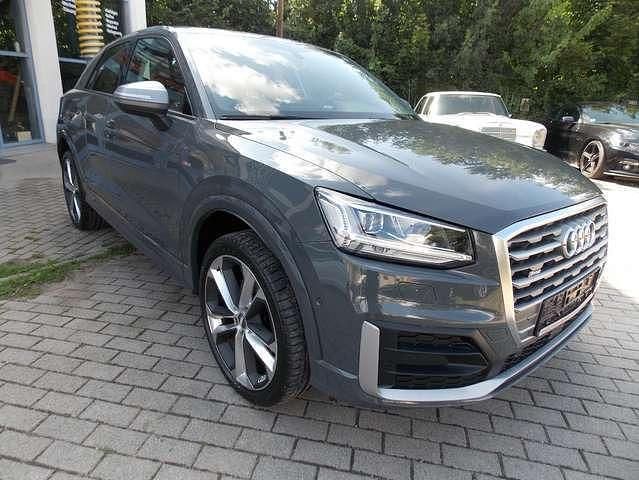 Gebraucht Audi Q2 S-Line 150 PS (110 kW) 2018 Grau SUV