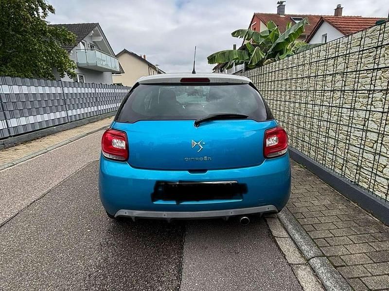 Gebraucht Citroën DS3 So Chic 120 PS (88 kW) 2011 Blau Limousine