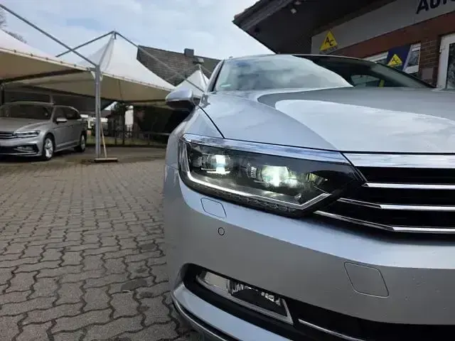 Gebraucht VW Passat Comfortline 150 PS (110 kW) 2017 Silber Kombi