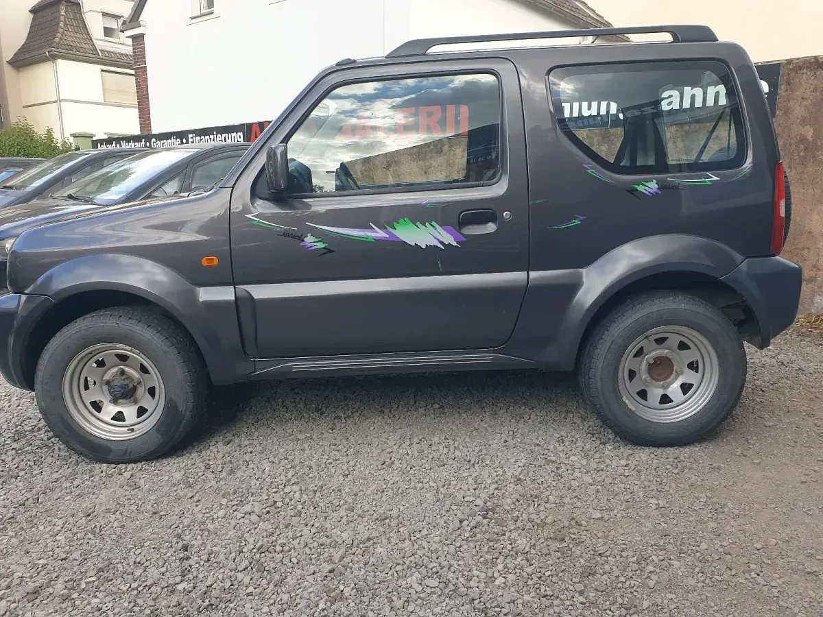Gebraucht Suzuki Jimny 86 PS (63 kW) 2009 Grau SUV