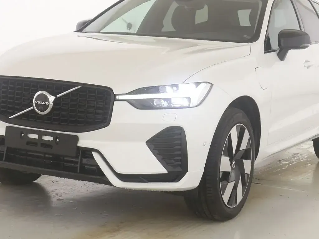 Gebraucht Volvo XC60 Plus 398 PS (292 kW) 2024 Weiss SUV